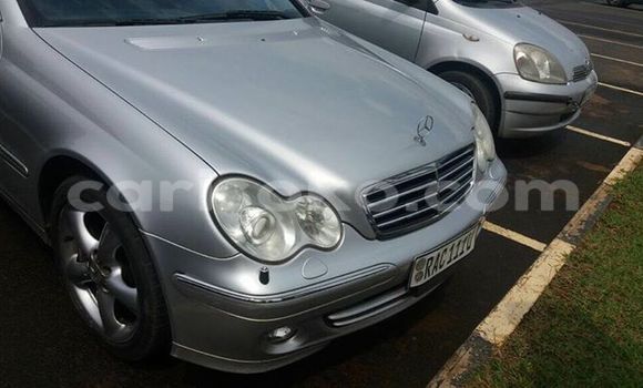 Sayi Na hannu Mercedes-Benz KOMPRESSOR Gris Mota in Gicumbi a Rwanda Sayi Na hannu Mercedes-Benz KOMPRESSOR Gris Mota in Gicumbi a Rwanda