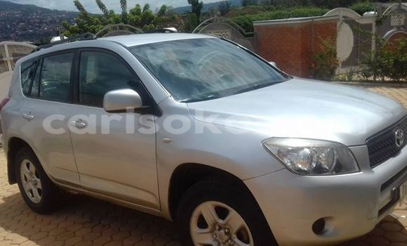 اشتري مستعمل Toyota RAV4 Gris سيارة في Gicumbi في Rwanda اشتري مستعمل Toyota RAV4 Gris سيارة في Gicumbi في Rwanda