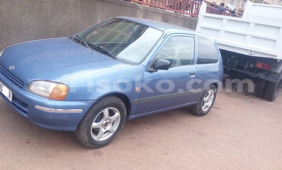 Sayi Na hannu Toyota Starlet Bleu Mota in Kigali a Rwanda Sayi Na hannu Toyota Starlet Bleu Mota in Kigali a Rwanda