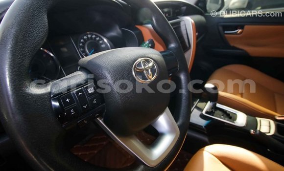 Acheter Import Voiture Toyota Fortuner Autre à Import - Dubai, Rwanda Acheter Import Voiture Toyota Fortuner Autre à Import - Dubai, Rwanda