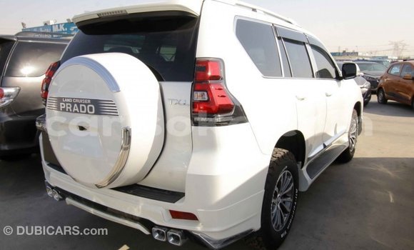 Sayi Imported Toyota Prado Blanc Mota in Import - Dubai a Rwanda Sayi Imported Toyota Prado Blanc Mota in Import - Dubai a Rwanda