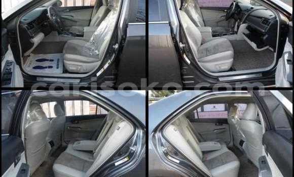 اشتري مستعمل Toyota Camry Noir سيارة في Kigali في Rwanda اشتري مستعمل Toyota Camry Noir سيارة في Kigali في Rwanda