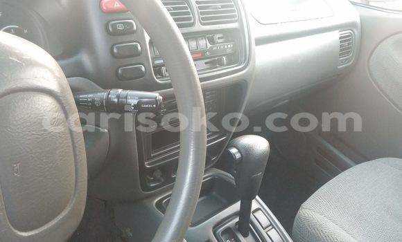 Acheter Occasion Voiture Suzuki Grand Vitara Noir à Kigali, Rwanda Acheter Occasion Voiture Suzuki Grand Vitara Noir à Kigali, Rwanda