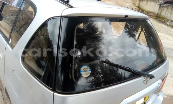 Sayi Na hannu Toyota Picnic Gris Mota in Kigali a Rwanda Sayi Na hannu Toyota Picnic Gris Mota in Kigali a Rwanda