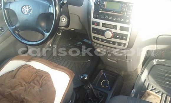 Buy Used Toyota Avensis Blue Car in Gicumbi in Rwanda Buy Used Toyota Avensis Blue Car in Gicumbi in Rwanda