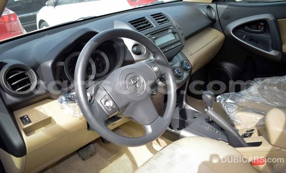 Buy Import Toyota HiAce Other Truck in Import - Dubai in Rwanda Buy Import Toyota HiAce Other Truck in Import - Dubai in Rwanda