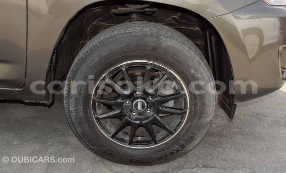 Buy Import Toyota HiAce Other Truck in Import - Dubai in Rwanda Buy Import Toyota HiAce Other Truck in Import - Dubai in Rwanda