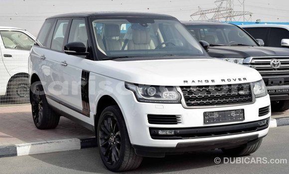 Acheter Import Voiture Land Rover Range Rover Blanc à Import - Dubai, Rwanda Acheter Import Voiture Land Rover Range Rover Blanc à Import - Dubai, Rwanda