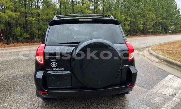 Acheter Import Voiture Toyota RAV4 Noir à Kigali, Rwanda Acheter Import Voiture Toyota RAV4 Noir à Kigali, Rwanda