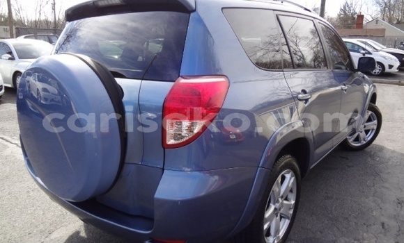 اشتري Imported Toyota RAV4 Autre سيارة في Rusizi في Rwanda اشتري Imported Toyota RAV4 Autre سيارة في Rusizi في Rwanda