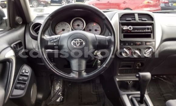 Sayi Imported Toyota RAV4 Gris Mota in Nyamagabe a Rwanda Sayi Imported Toyota RAV4 Gris Mota in Nyamagabe a Rwanda