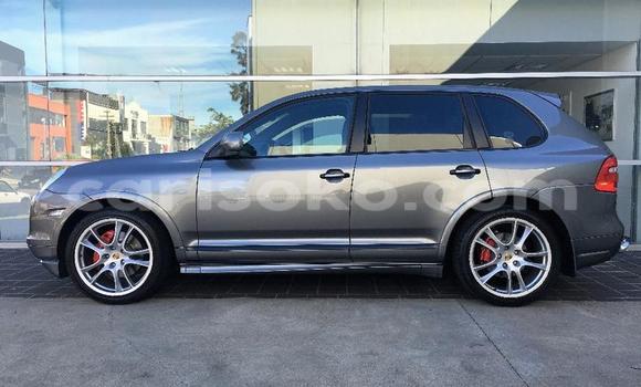 اشتري مستعمل Porsche Cayenne Gris سيارة في Kigali في Rwanda اشتري مستعمل Porsche Cayenne Gris سيارة في Kigali في Rwanda
