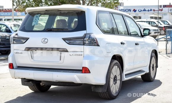 Acheter Import Voiture Lexus LX Blanc à Import - Dubai, Rwanda Acheter Import Voiture Lexus LX Blanc à Import - Dubai, Rwanda