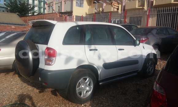 Buy Used Toyota RAV4 Black Car in Kigali in Rwanda Buy Used Toyota RAV4 Black Car in Kigali in Rwanda
