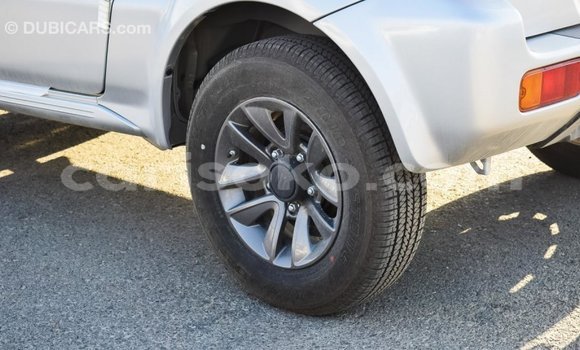 Sayi Imported Suzuki Jimny Autre Mota in Import - Dubai a Rwanda Sayi Imported Suzuki Jimny Autre Mota in Import - Dubai a Rwanda