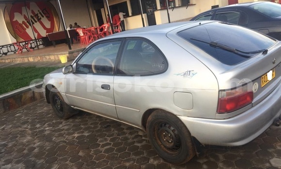 Sayi Na hannu Toyota Corolla Gris Mota in Kigali a Rwanda Sayi Na hannu Toyota Corolla Gris Mota in Kigali a Rwanda