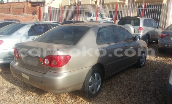 اشتري مستعمل Toyota Corolla Beige سيارة في Kigali في Rwanda اشتري مستعمل Toyota Corolla Beige سيارة في Kigali في Rwanda