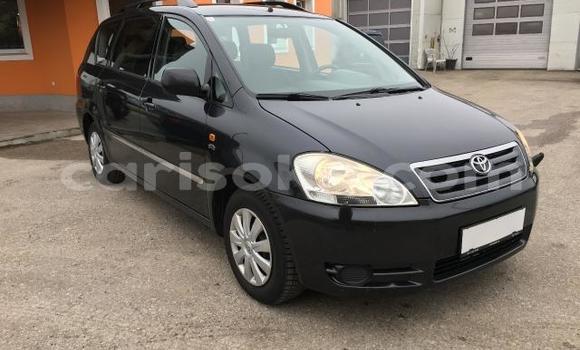 Buy Used Toyota Avensis Verso Black Car in Kigali in Rwanda Buy Used Toyota Avensis Verso Black Car in Kigali in Rwanda