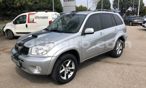Buy Used Toyota RAV4 Silver Car in Kigali in Rwanda Buy Used Toyota RAV4 Silver Car in Kigali in Rwanda