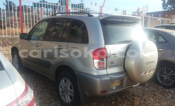 Buy Used Toyota RAV4 Silver Car in Kigali in Rwanda Buy Used Toyota RAV4 Silver Car in Kigali in Rwanda