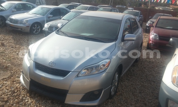 اشتري مستعمل Toyota Matrix Gris سيارة في Kigali في Rwanda اشتري مستعمل Toyota Matrix Gris سيارة في Kigali في Rwanda