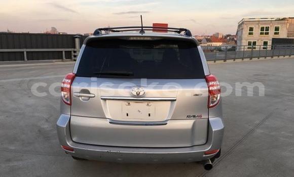 اشتري مستعمل Toyota RAV4 Gris سيارة في Kigali في Rwanda اشتري مستعمل Toyota RAV4 Gris سيارة في Kigali في Rwanda