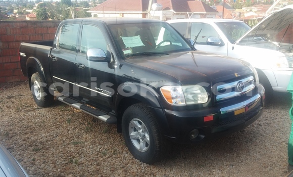 Acheter Occasion Voiture Toyota Tundra Noir à Kigali au Rwanda Acheter Occasion Voiture Toyota Tundra Noir à Kigali au Rwanda