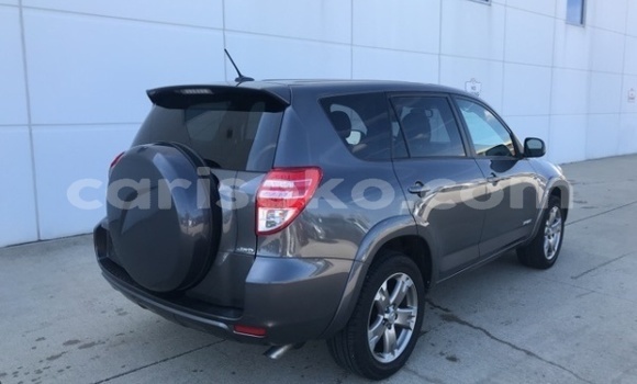 Sayi Na hannu Toyota RAV4 Autre Mota in Gicumbi a Rwanda Sayi Na hannu Toyota RAV4 Autre Mota in Gicumbi a Rwanda