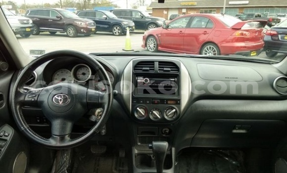 Sayi Na hannu Toyota RAV4 Gris Mota in Rusizi a Rwanda Sayi Na hannu Toyota RAV4 Gris Mota in Rusizi a Rwanda