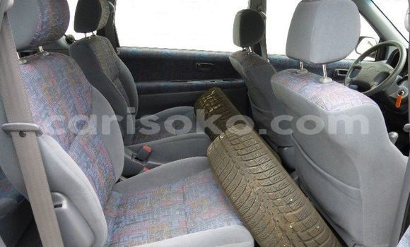 Sayi Na hannu Toyota Picnic Bleu Mota in Nyamagabe a Rwanda Sayi Na hannu Toyota Picnic Bleu Mota in Nyamagabe a Rwanda