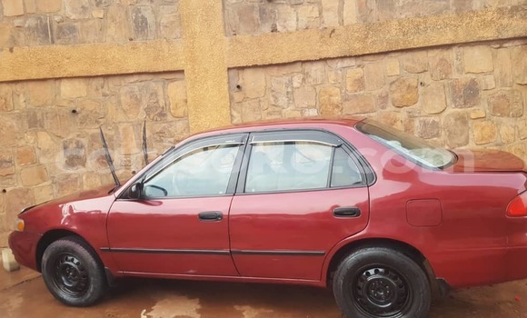 Sayi Na hannu Toyota Corolla Rouge Mota in Kigali a Rwanda Sayi Na hannu Toyota Corolla Rouge Mota in Kigali a Rwanda