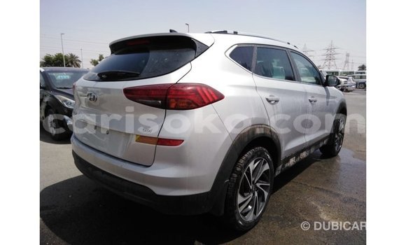 Sayi Imported Hyundai Tucson Autre Mota in Import - Dubai a Rwanda Sayi Imported Hyundai Tucson Autre Mota in Import - Dubai a Rwanda