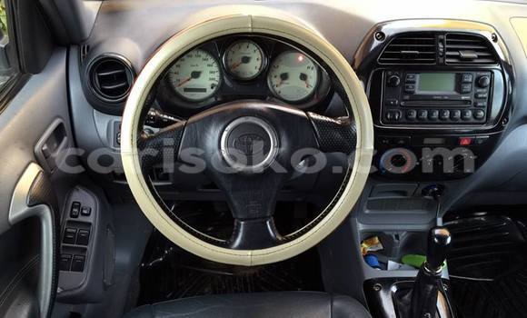 Sayi Na hannu Toyota RAV4 Gris Mota in Kigali a Rwanda Sayi Na hannu Toyota RAV4 Gris Mota in Kigali a Rwanda