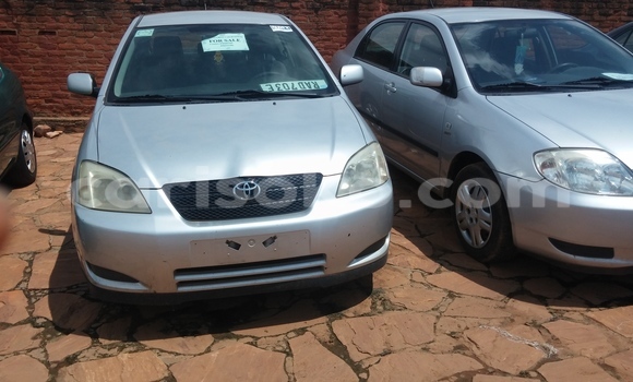 Acheter Occasion Voiture Toyota Corolla Gris à Kigali, Rwanda Acheter Occasion Voiture Toyota Corolla Gris à Kigali, Rwanda