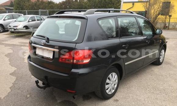 Sayi Na hannu Toyota Avensis Verso Noir Mota in Kigali a Rwanda Sayi Na hannu Toyota Avensis Verso Noir Mota in Kigali a Rwanda