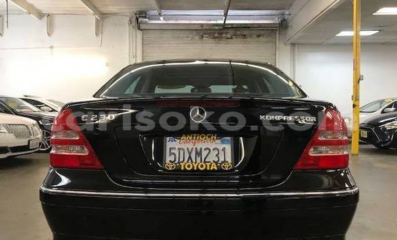 Buy Used Mercedes-Benz C–Class Black Car in Kigali in Rwanda Buy Used Mercedes-Benz C–Class Black Car in Kigali in Rwanda