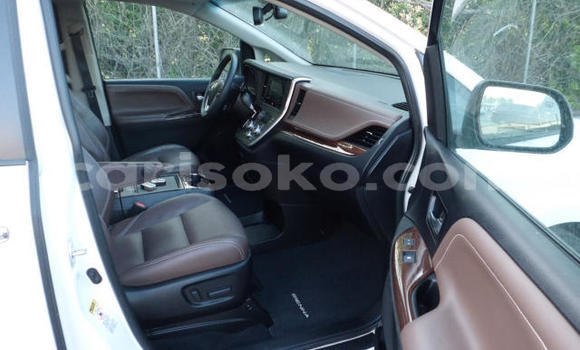 Buy Used Toyota Sienna White Car in Kigali in Rwanda Buy Used Toyota Sienna White Car in Kigali in Rwanda