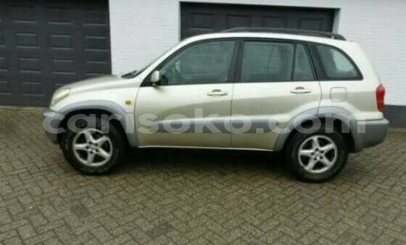 Acheter Occasion Voiture Toyota RAV4 Autre à Gicumbi, Rwanda Acheter Occasion Voiture Toyota RAV4 Autre à Gicumbi, Rwanda