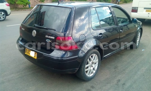 Sayi Na hannu Volkswagen Golf Noir Mota in Kigali a Rwanda Sayi Na hannu Volkswagen Golf Noir Mota in Kigali a Rwanda