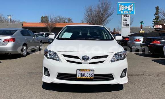 Buy Used Toyota Corolla White Car in Kigali in Rwanda Buy Used Toyota Corolla White Car in Kigali in Rwanda