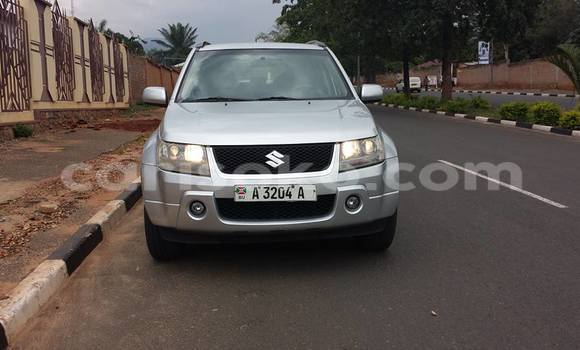 Acheter Occasion Voiture Suzuki Grand Vitara Gris à Huye au Rwanda Acheter Occasion Voiture Suzuki Grand Vitara Gris à Huye au Rwanda