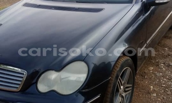اشتري مستعمل Mercedes-Benz KOMPRESSOR Noir سيارة في Kigali في Rwanda اشتري مستعمل Mercedes-Benz KOMPRESSOR Noir سيارة في Kigali في Rwanda