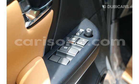 Acheter Import Voiture Toyota Fortuner Noir à Import - Dubai, Rwanda Acheter Import Voiture Toyota Fortuner Noir à Import - Dubai, Rwanda
