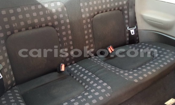 Sayi Na hannu Volkswagen Beetle Blanc Mota in Kigali a Rwanda Sayi Na hannu Volkswagen Beetle Blanc Mota in Kigali a Rwanda