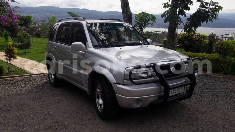 Big with watermark roberto grand vitara 0788308912 2001 6 500 000 negotiable