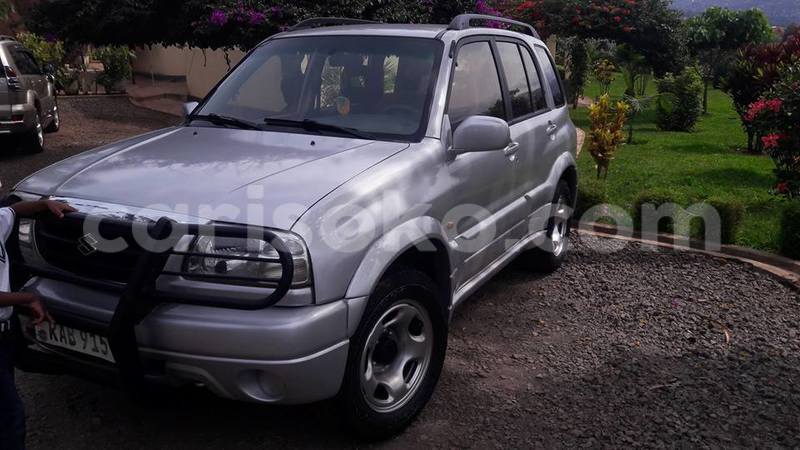 Big with watermark roberto grand vitara 0788308912 2001 6 500 000 negotiable 2