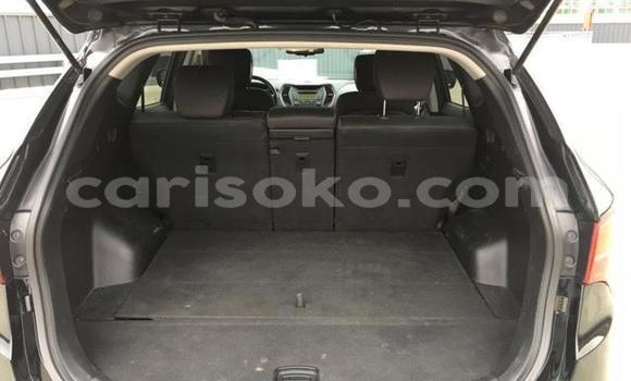 Sayi Imported Hyundai Santa Fe Noir Mota in Kigali a Rwanda Sayi Imported Hyundai Santa Fe Noir Mota in Kigali a Rwanda