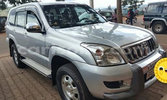 اشتري مستعمل Toyota Land Cruiser Prado Gris سيارة في Kigali في Rwanda اشتري مستعمل Toyota Land Cruiser Prado Gris سيارة في Kigali في Rwanda