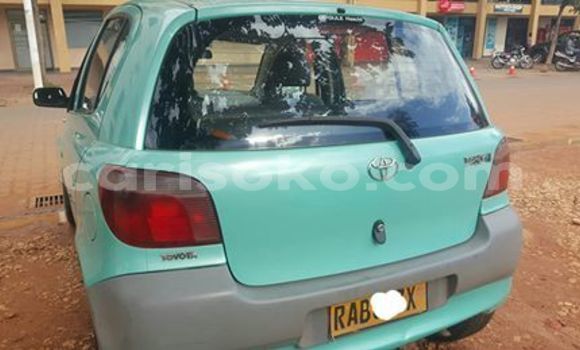 اشتري مستعمل Toyota Yaris Vert سيارة في Kigali في Rwanda اشتري مستعمل Toyota Yaris Vert سيارة في Kigali في Rwanda