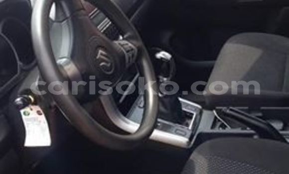 اشتري مستعمل Suzuki Grand Vitara Autre سيارة في Kigali في Rwanda اشتري مستعمل Suzuki Grand Vitara Autre سيارة في Kigali في Rwanda